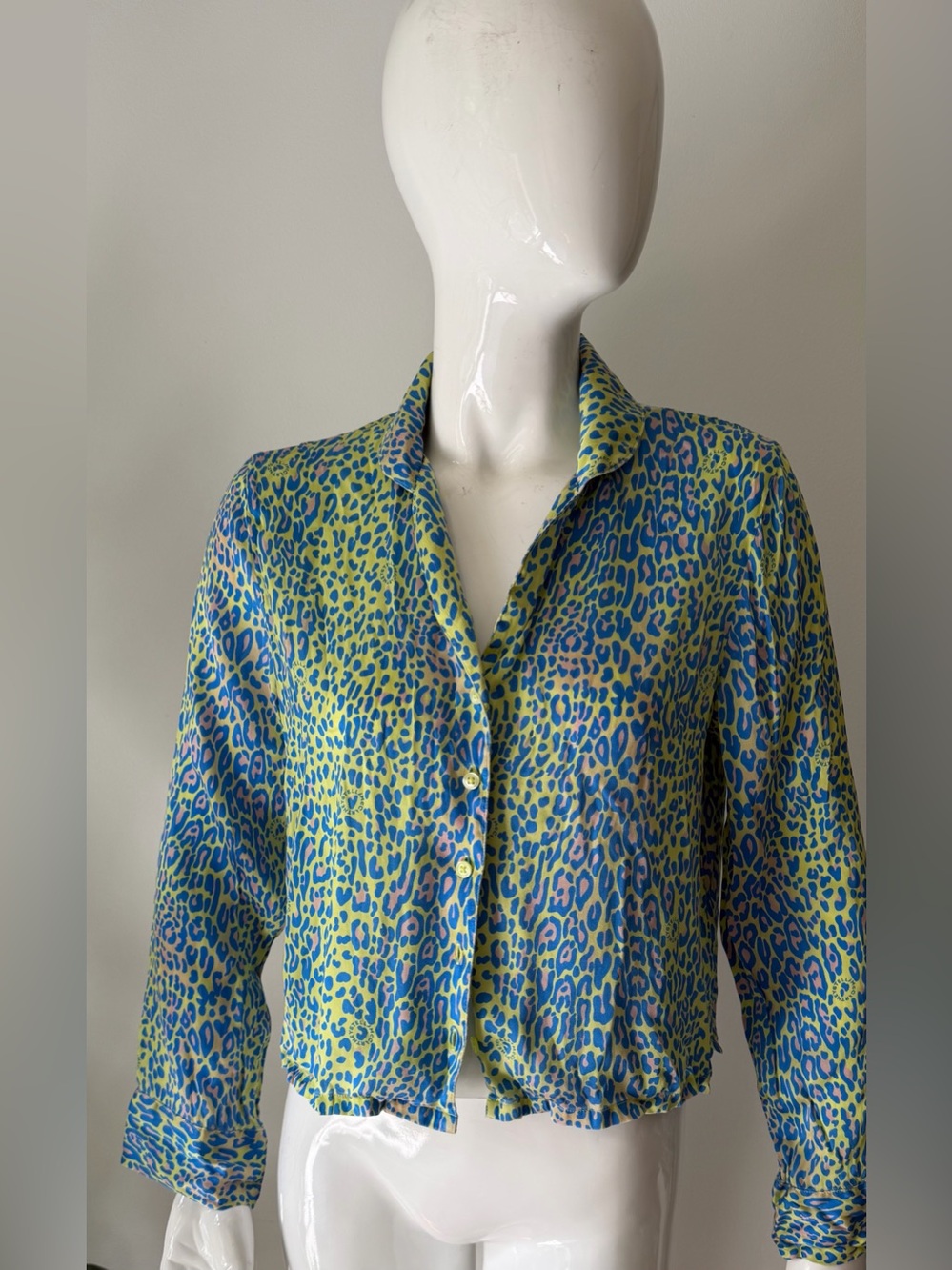 Stella McCartney Lime and Blue Leopard Satin Pajama Shirt - Picture 7 of 8